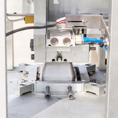 أدوات القطع للزوايا الدائرية